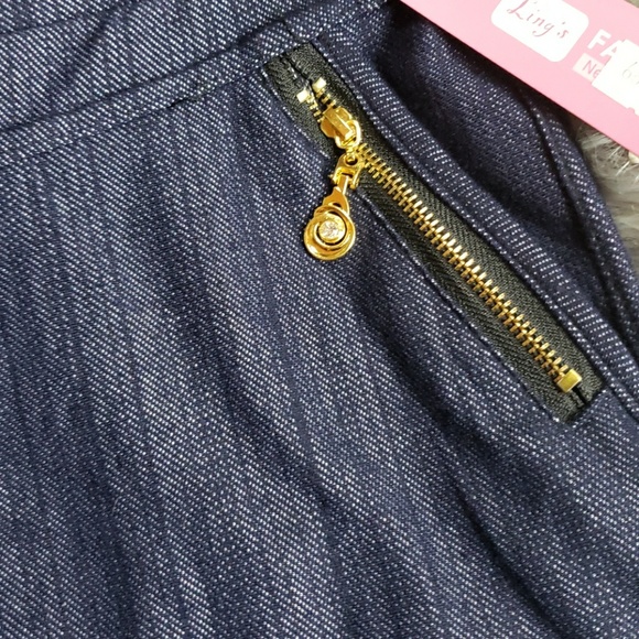 Blue Jean style shorts - Picture 3 of 6